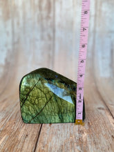 Load image into Gallery viewer, Translucent Labradorite