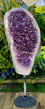 Load image into Gallery viewer, Magnificent Amethyst Geode
