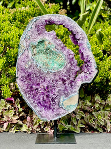 Spectacular Amethyst Geode