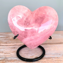 Cargar imagen en el visor de la galería, Corazón de cuarzo rosa
