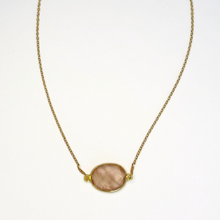 Cargar imagen en el visor de la galería, Elegance Refined&quot; Simple Chain Necklace with Rose Quartz
