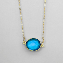 Cargar imagen en el visor de la galería, Blue Topaz Necklace in Gold
