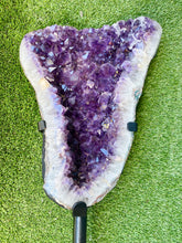 Load image into Gallery viewer, Raw Amethyst with stand
